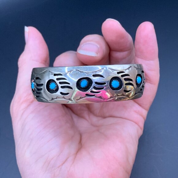 Navajo Bear Claw Paw Shadowbox Turquoise Sterling Cuff Bracelet P. Spencer - Picture 4 of 14